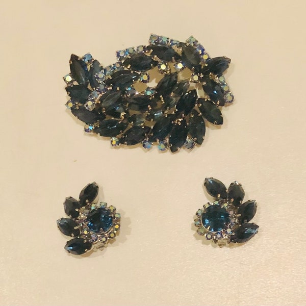 Vtg Midcentury Sapphire Rhinestone Brooch and Earrings Set Paisley Brooch Demi Parure ca 1950s Unsigned Weiss Regency Statement Jewelry SALE