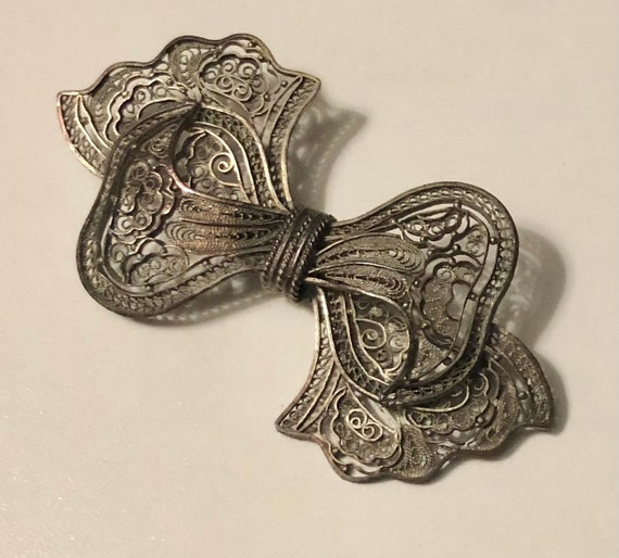 Intricate Antique Filigree Bow Brooch Handmade Or… - image 2
