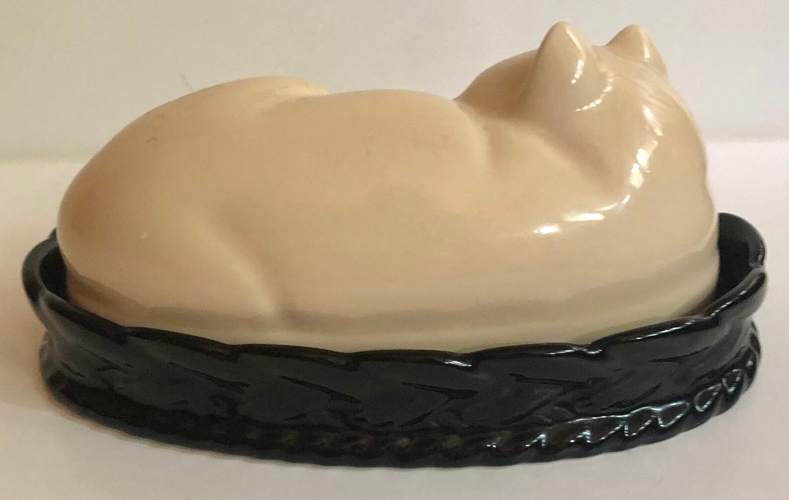 Vintage Fishs Eddy Sleeping Cat Cache Kitten Covered Butter Etsy