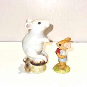 Vintage Porcelain Mouse Figurines Anthropomorphic Enesco Valentine Mouse & Nancy Lopez Field Mouse on Toadstool Adorable Mice Figures