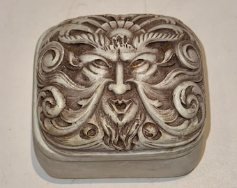 Gorgeous Vintage Zephyr Box Aeolus Lord of the Wind Trinket Keeper