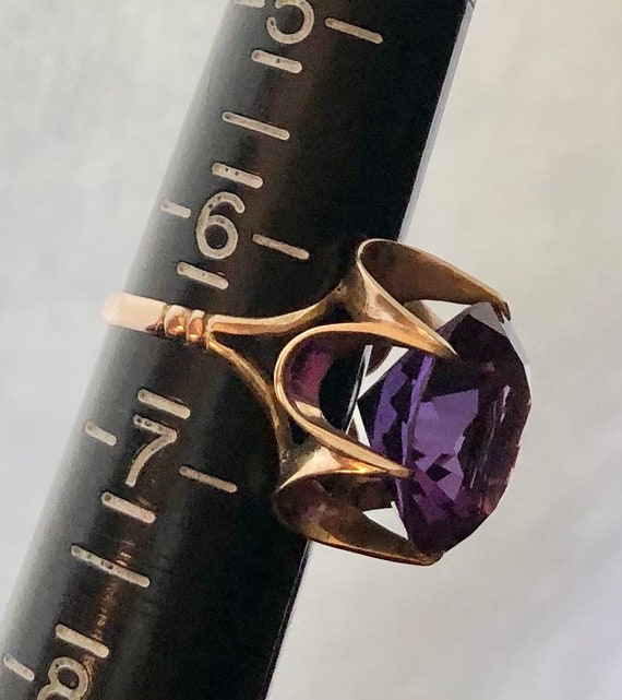 Vintage Midcentury Solid Gold Ring Huge Deep Purp… - image 10