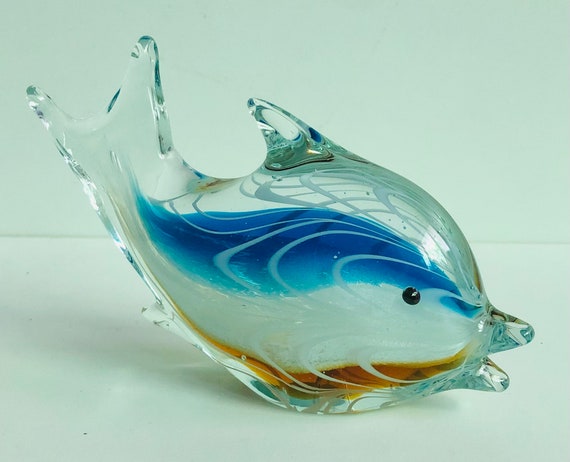 Handgeblasener Glasfisch – Blaue Fischstatue Als Briefbeschwerer Oder Deko Für Couchtisch, Büro & Wohnzimmer