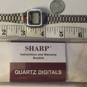 Vintage Mid Century Stainless Sharp Wrist Watch Women's LCD Quartz Digital 1970s-80s Brand New Deadstock NOS SALE image 8