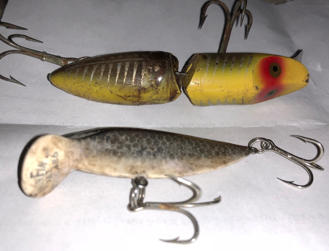 Heddon River Runt Spook Floater Lure Plus Storm Thinfin Lure Vintage  Fishing Lures Two for One Price Vintage Fishing Lures SALE 