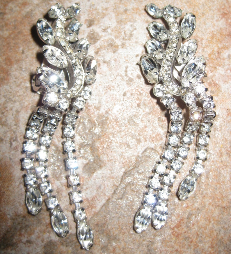 AVON of Belleville Shoulder Dusters Runway Climber Earrings Designer Vintage Hand Set Rhinestone Rhodium Clip Ons Black Tie Affair SALE