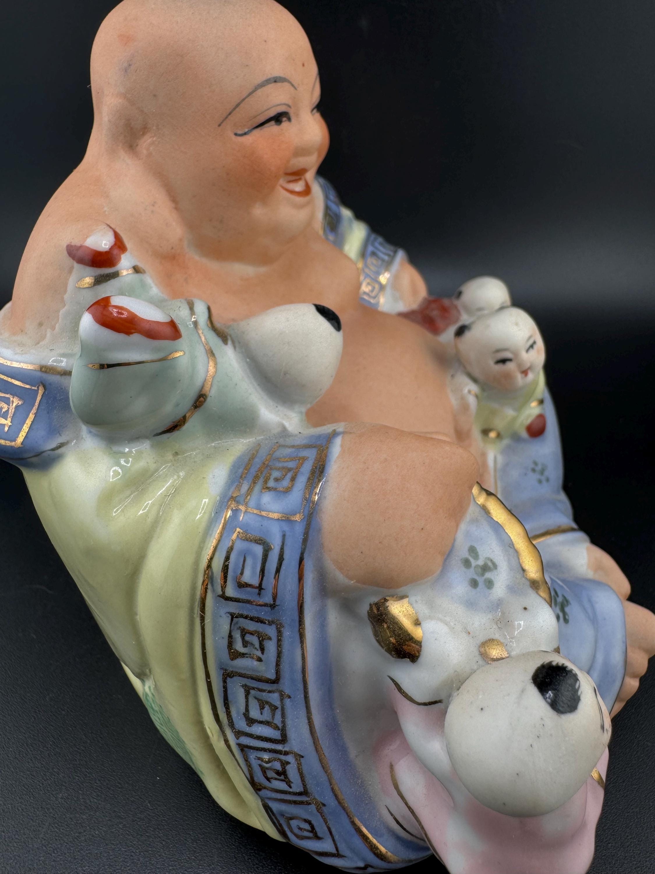 ヴィンテージ 中国製 幸せに笑う仏陀と五人の子供の像 幸運の東洋陶器 