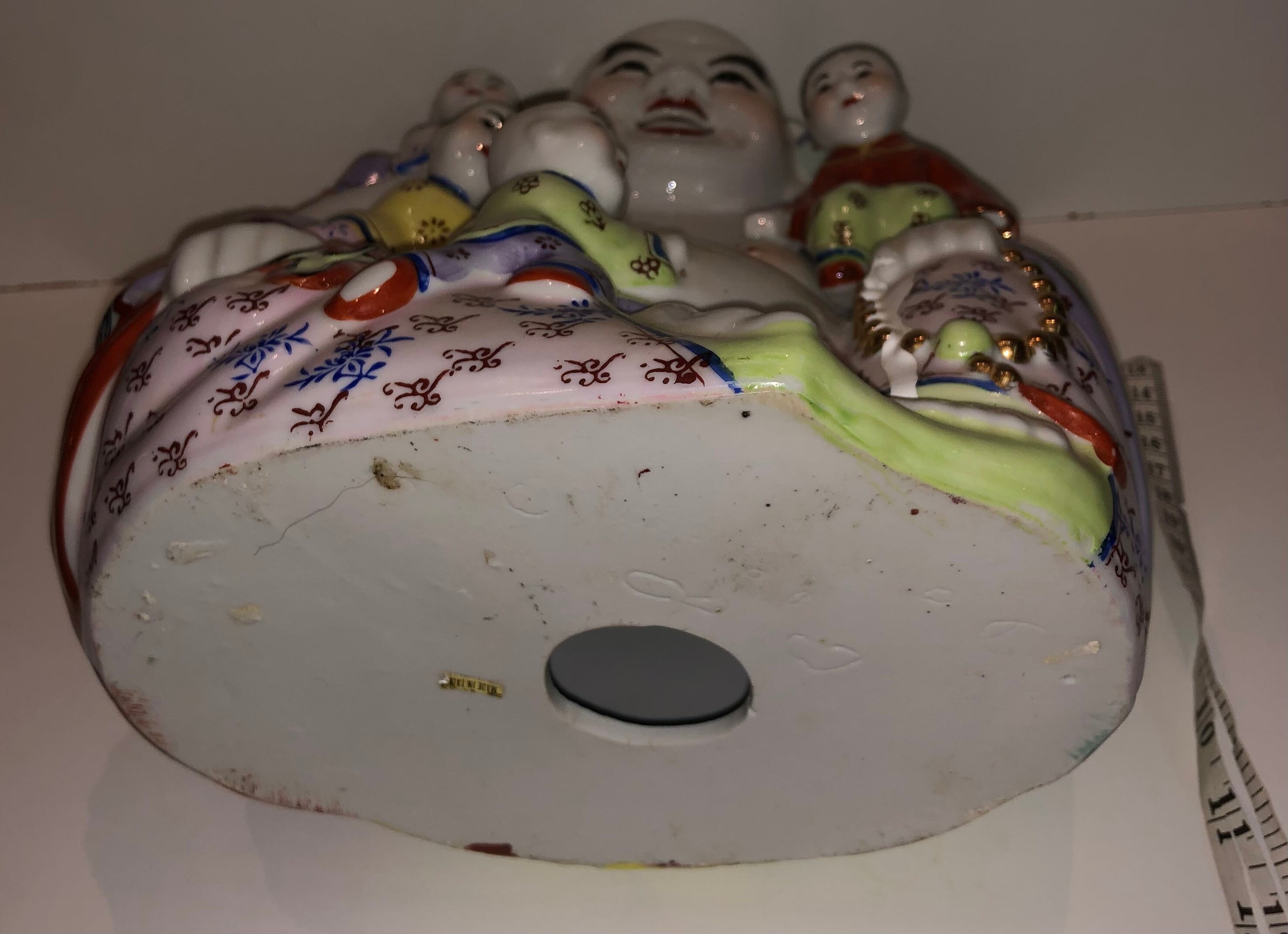 大きなヴィンテージの中国の幸せな仏像と5人の子供の像幸運の東洋の