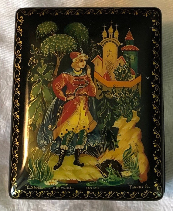Hand Painted in Russia … Russian Lacquer Miniature Russian Fairy Tale Jewelry Trinket Box Russian Lacquer BoxEmelja - Big Size 