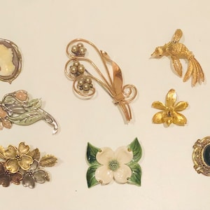Midcentury Vtg Brooch Collection Scatter Pins Flower Grandma Jewelry Box Lot Dogwoods Victorian Revival Glass Cameo JJ Jonette Filigree Bird