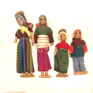 Vintage Handmade Indigenous South or Central American Family Doll Father Mother Children Babies Figures Guatamalan Peruvian Mexican Hispanic