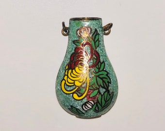 Vintage Chinese Cloisonné Amphora Pendant Miniature Tussy Mussy Bouquet Pendant Floral Chinese Vase Necklace Pendant (No Chain)