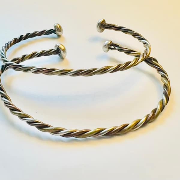 Hand Crafted Matching Pair Vintage Twisted Rope Cuffs Silver Brass Copper Twist Handwrought Mixed Metals Thin Bangle Bracelet Set ca 1970s