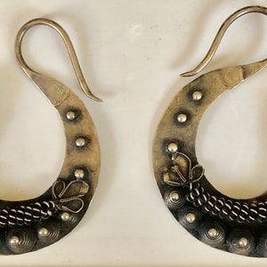 Chinese Qing dynasty Dragon Earrings Sterling Silver Handmade Ornate Asian Dragon Dangling Earrings