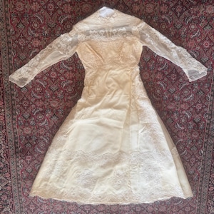 Vintage 1970 Mod Lace Beaded Wedding Dress Lovely Off White Long Sleeve w Cathedral Train Mid Century Bridal Gown Hippie Bride sz 4-6