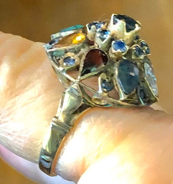 Vintage 18K Princess Ring Indian Navratna Ring Sa… - image 1