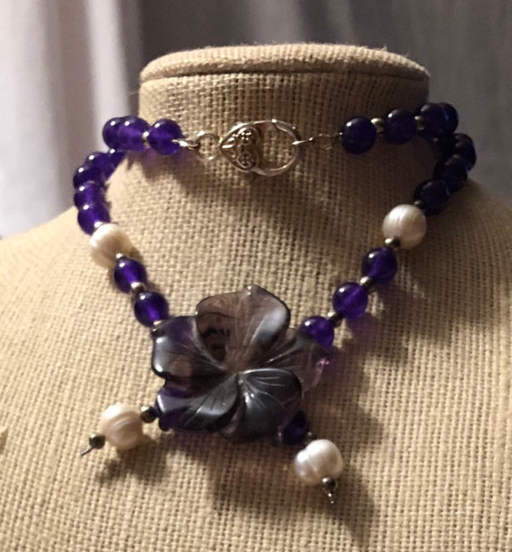 Fabulous Hand Carved Amethyst Flower Pendant Neck… - image 6