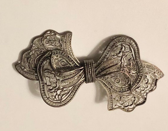 Intricate Antique Filigree Bow Brooch Handmade Or… - image 3