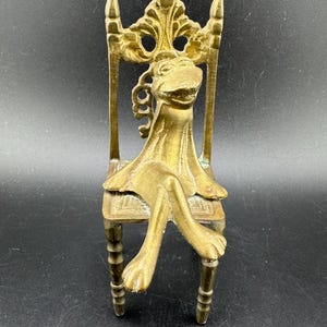 Vintage Solid Brass Frog Sitting on Chair Throne Figurine Anthropomorphic Amphibious Toad Froggy Frog King Frog Prince Figure SALE