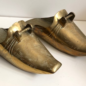 Antique Brass Spanish Conquistador Stirrups Colonial Engraved Brazilian Slipper Shaped Stirrups Brass Wall Art