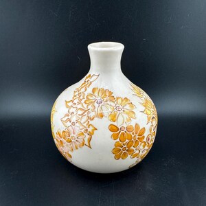 Vintage Hand Made Artist Signed Bud Vase Jane P76 Cottage Core Decor Dated 1981