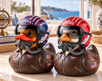 Resin Aviator Duck Statue, 2 Styles Pilot Resin Duck Ornament, Desk Man Cave Table Decor, Gift for Aviation Fans & Movie Enthusiasts
