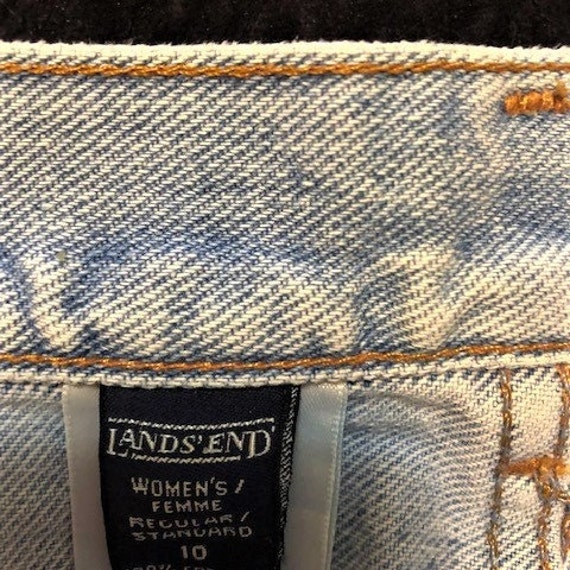 Vintage Women’s Lands’ End Denim Shorts - image 5