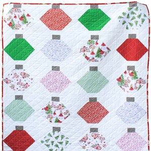 Modern Ornaments Quilt Pattern