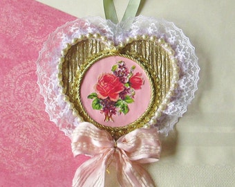 Victorian Style Heart Wall Hanging