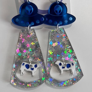 Shining Star Alien Abduction Dangle Earring | Earring | Statement | Alien | Cow