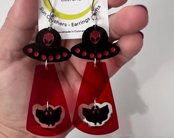 Mothman Alien Abduction Dangle Earrings | Laser | Cryptid | Earring | Statement | Mothman