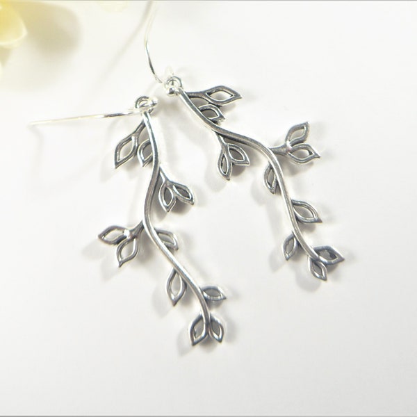 Silver Branch Earrings, Leaf Earrings, Tree Branch Jewelry, Dangle Earrings, Tree Jewelry, Nature Lover Gifts, Vine Earrings for Her