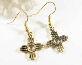 Pendientes Zia de oro: joyería del suroeste de Nuevo México