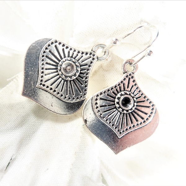 Geometric Earrings Silver Unique Dangle Jewelry Captivating Geometry Inspired Earrings Heart Like Romantic Eye Catching Earrings for Her