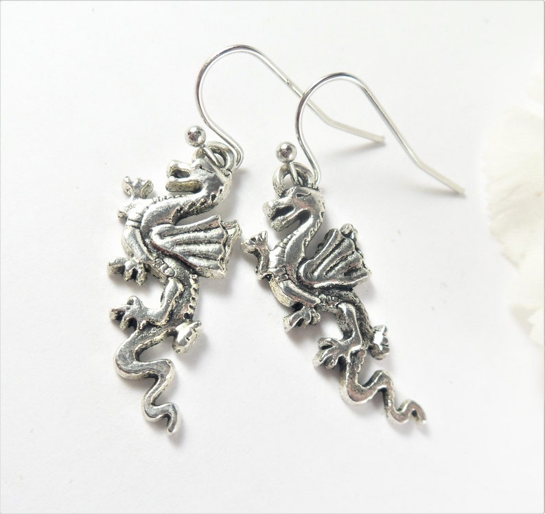 Silver Dragon Earrings Goth Style Wings of Fire Fantasy Etsy