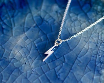 Blitz Bolt Charm Halskette - Sterling Silber Blitz Bolt - Lightning Bolt - Blitz - Storybook Schmuck