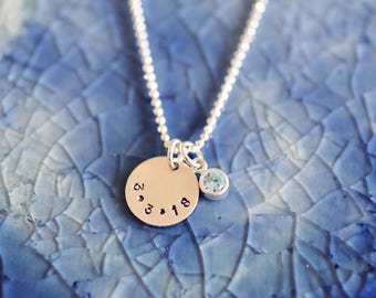 Birthdate Necklace - Mom Necklace-  Birthday Necklace - Personalized Date Jewelry - Engagement Gift - Date Necklace - Bride Necklace