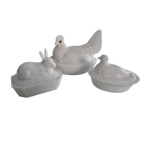Vintage Westmoreland Milk Glass Animal Lidded Dishes- Set of 3