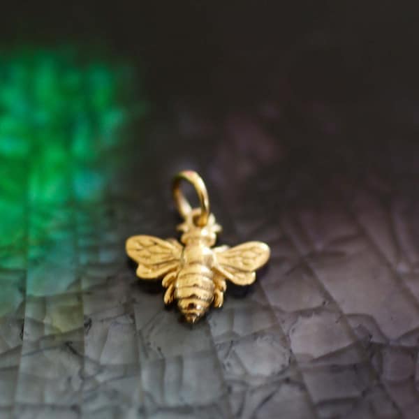 Bumble Bee Charm, Bee Charm,  Queen Bee Charm, Gold Bee, Bee Jewerly, Golden Bee, Bee Theme Gift, Charm, Gold Charm, Bee, Honey Bee