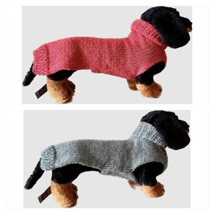 Handgestrickter Hundepullover für Mini Dackel