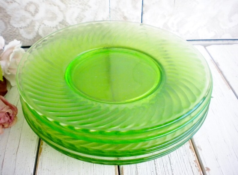 Mossier Green Glass Plates Set of 6 8 Inch/ Wedding Cake Etsy