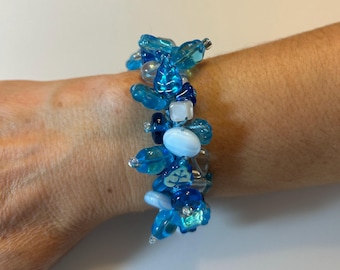 Blue glass bead macrame bracelet
