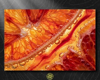 Puede incluir: Una vista macro de rodajas de naranja sanguina sumergidas en un líquido carbonatado, con segmentos de pulpa de color naranja vibrante y rojo intenso cubiertos de pequeñas burbujas de aire. El texto ASSEMBLE WONDER aparece en blanco debajo de la fruta con un logotipo amarillo.
