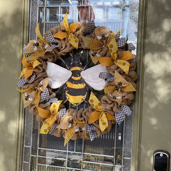 Butterfly Wreath Angel Sleeve Bubble main image 1