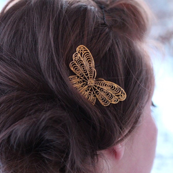 Single Golden Butterfly Bobby Pin, Gold Colored Butterfly, Butterfly Hair Accessories, Gold Butterfly, Large Butterfly Pin, Butterfly