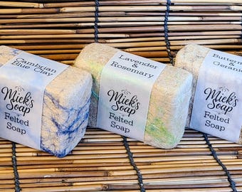 Filzseifenstück mit Peelingwirkung aus Alpakafasern