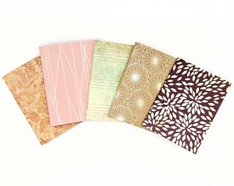 Minicuadernos estampados, coloridos diarios de bolsillo, sin líneas (7,6 x 10 cm), encuadernados con grapas