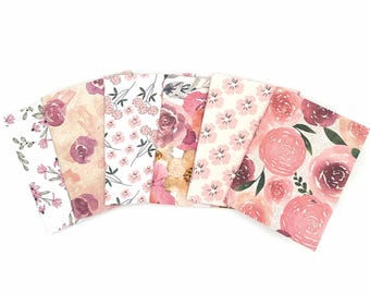 Minicuaderno floral con diseños de flores rosas, diario de bolsillo de 3x4, encuadernado con grapas