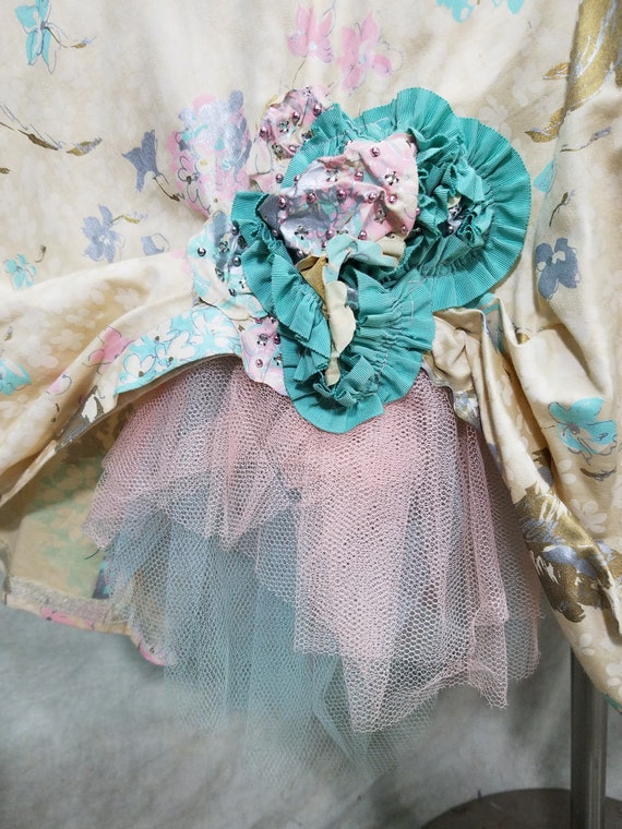 Unique Bottom 1950s Dress Flower 3D Netting Rhine… - image 4