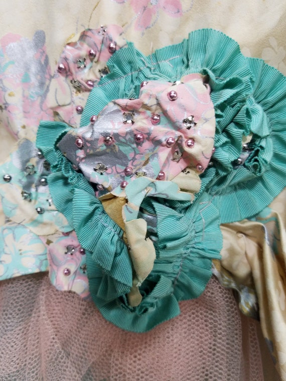 Unique Bottom 1950s Dress Flower 3D Netting Rhine… - image 5
